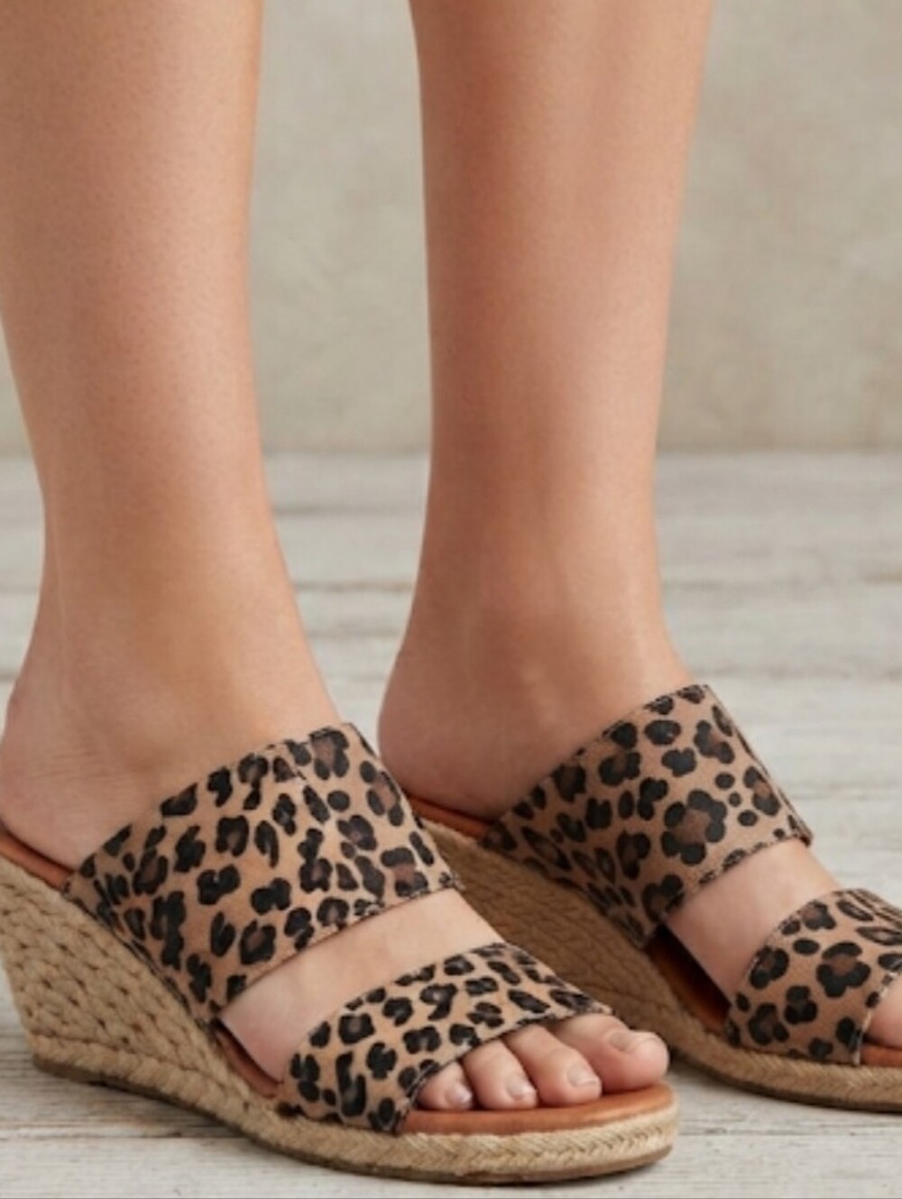 Andre Assous Women Leopard Print Wedge Sandals Espadrille Shoes Sz 37/7